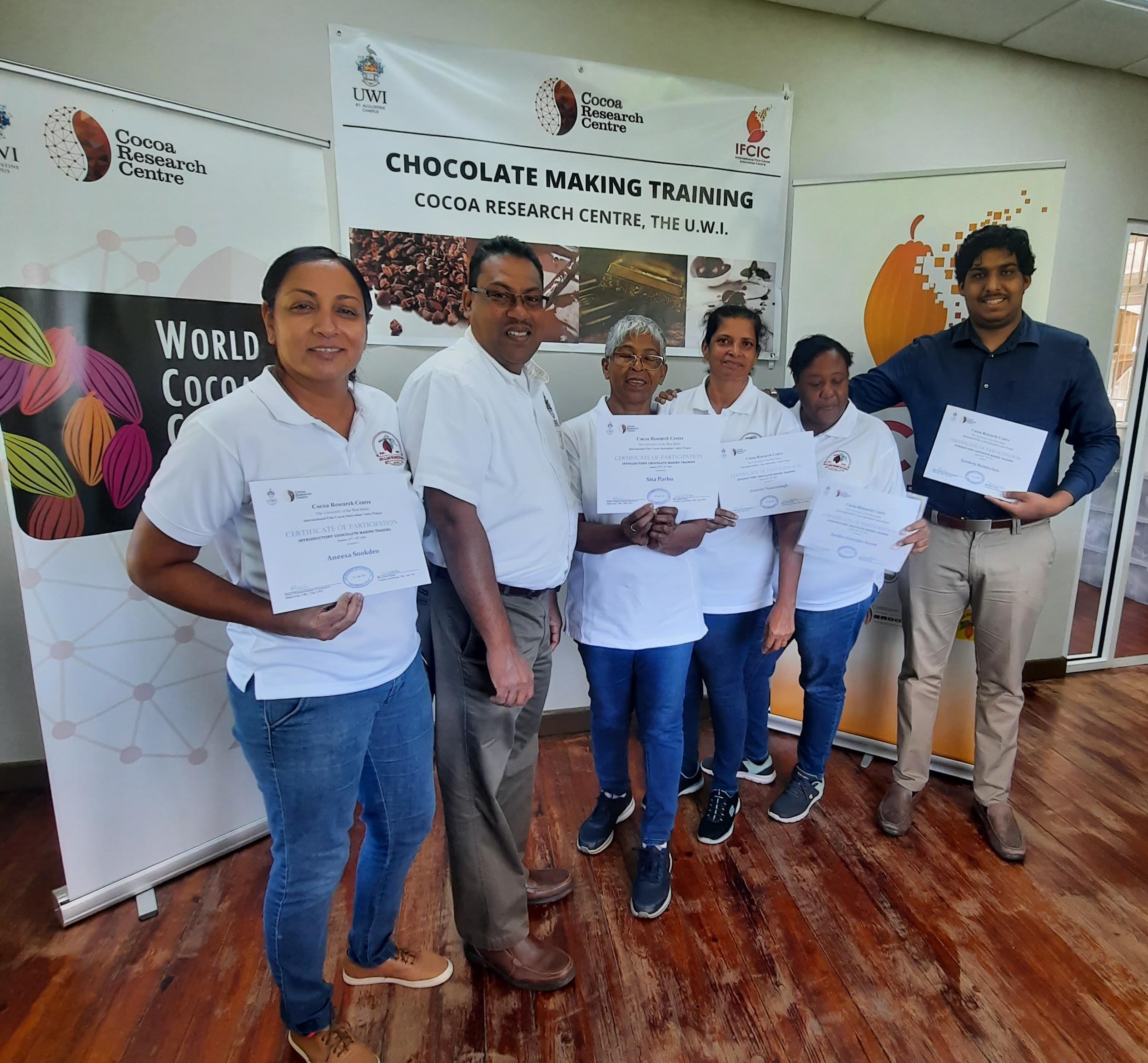 Certificate ceremony for the CRC Intro to Chocolate Production course